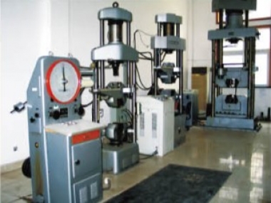 万能材料试验机